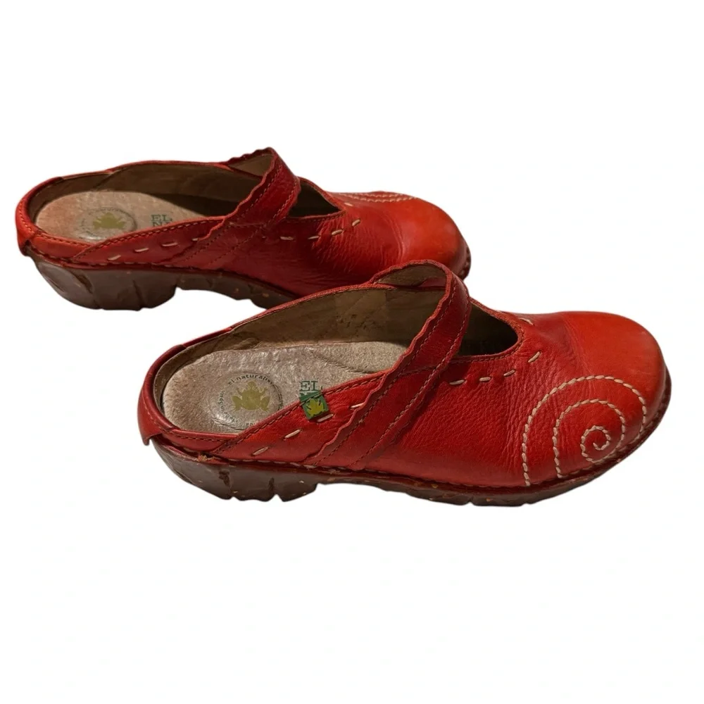 El Naturalista Red Leather Mary Jane Clogs with Contrast Stitching - Picture 1 of 9